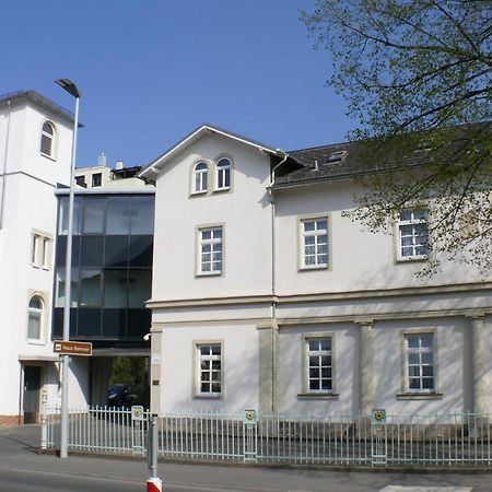 Hotel Garni - Haus Gemmer Кобург Екстериор снимка